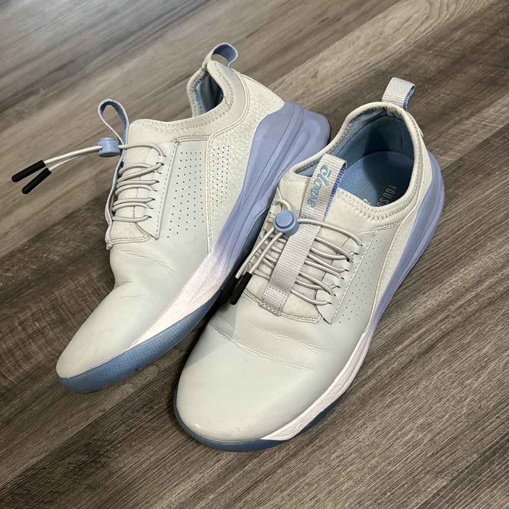 clove nursing shoes